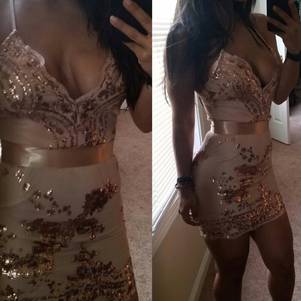 💥 LAST ONE Champagne Sequins Open Back Dress - Picture 5 of 6